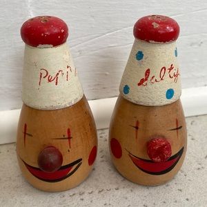 Salt & Pepper Shakers